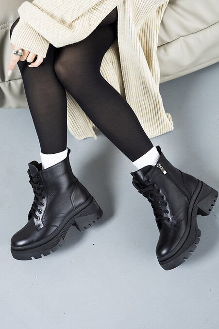 Комфортні зимові шкіряні черевики на платформі чорні - #4206049