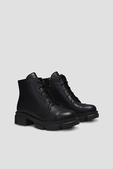 Кожаные ботинки демисезонные. Ботинки. Цвет: черный. #4205954