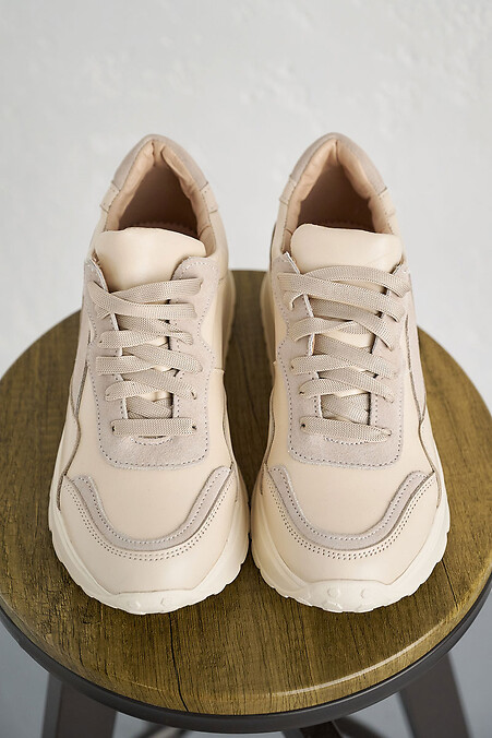 Жіночі кросівки шкіряні весняно-осінні молочні. Кросівки. Колір: білий. #8019981