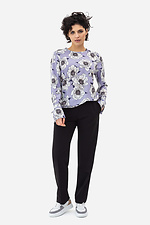 Жіноча блуза BERYL з софту фіолетового кольору в квіти Garne 3042012 фото №2
