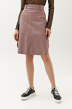 Прямая кожаная юбка MY пудрового цвета с большими накладными карманами Garne 3040017 фото №1