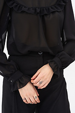 Женская блузка с рюшей черного цвета Garne 3042034 фото №7
