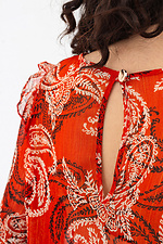 Жіноча блуза з рюшею червоного кольору у візерунок Garne 3042036 фото №9