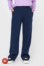 Утепленные прямые брюки на флисе темно-синего цвета Garne 3041037 фото №1