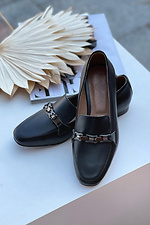 Женские кожаные туфли на низком ходу черного цвета. Garne 3200045 фото №2