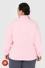 Утеплена жіноча кофта KAROLINA рожевого кольору, комір стійка на блискавці Garne 3041066 фото №4