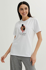 Женская белая хлопковая футболка с патриотическим принтом Garne 9000135 фото №4