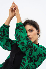 Шифоновая блуза VICKY в цветочный принт зеленого цвета. Garne 3041147 фото №5