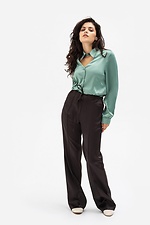 Блуза с воротником-стойка зеленого цвета Garne 3041203 фото №8