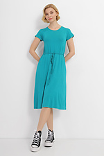 Трикотажна сукня LUISA зеленого кольору під пояс із короткими рукавами Garne 3040352 фото №1