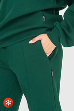 Утепленные прямые штаны на флисе зеленого цвета Garne 3041420 фото №6