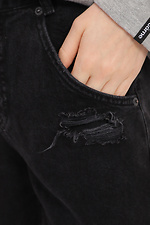 Широкие черные джинсы мом с разноцветными заплатками  4014606 фото №4