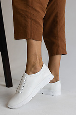 Шкіряні кросівки для міста в білому кольорі  8018741 фото №8