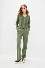 Теплые вязаные штаны палаццо зеленого цвета на завязках  4037747 фото №2