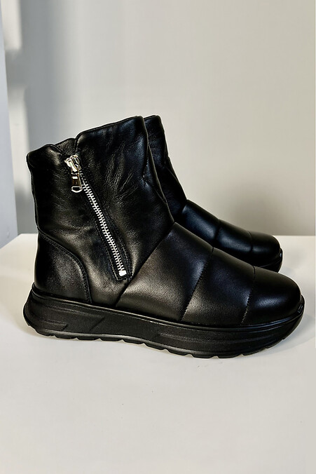 Women's winter boots made of black genuine leather - #4207021