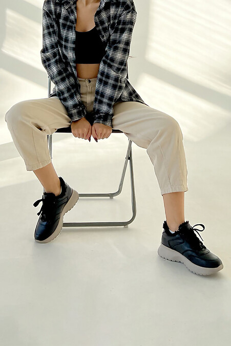 Women's winter leather sneakers of black color. Sneakers. Color: black. #4207028