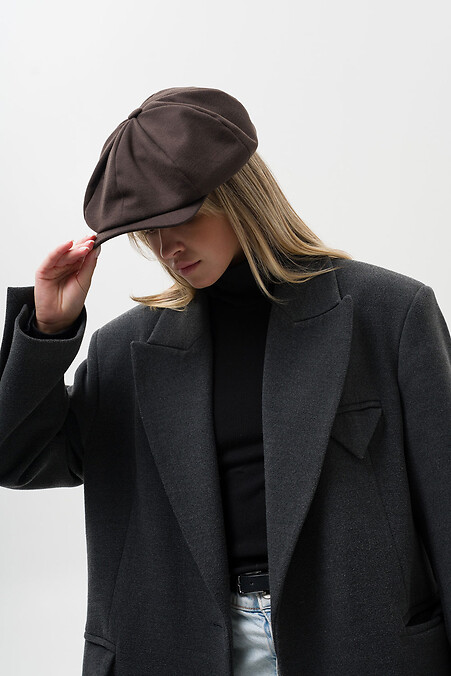Shelby Brown Women's Hooligan Cap. Hats, berets. Color: brown. #8056030