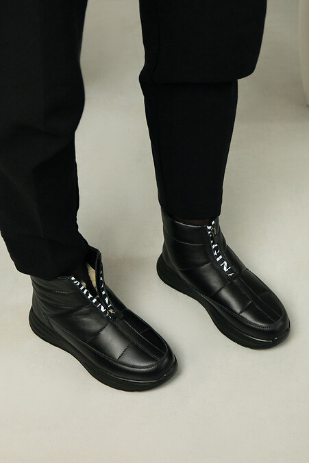 Damen-Winterstiefel aus Leder auf niedrigem Niveau - #4207034
