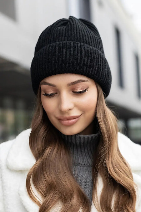 Knitted hat Camellia black on fleece. Hats, berets. Color: black. #4051055