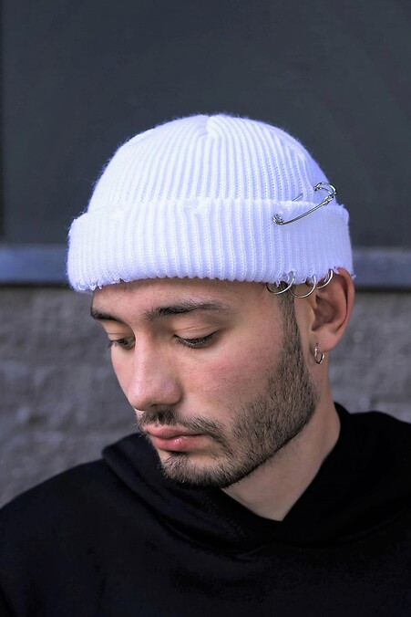 Ripped Beanie Hat Destroyed. Hats, berets. Color: white. #8049078