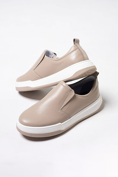 Women's leather slip-ons in cappuccino color. - #4206084