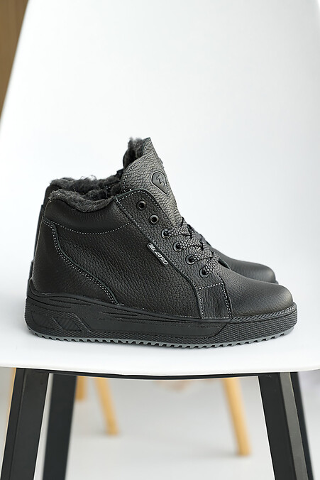 Teenager-Winterstiefel aus Leder in Schwarz. Stiefel. Farbe: das schwarze. #2505088