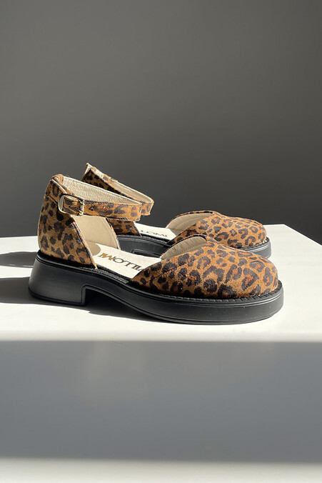 Стильные леопардовые открытые туфли. Туфли. Цвет: коричневый. #4206091