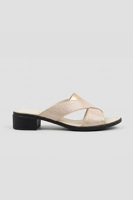Hellrosa Leder-Flip-Flops mit Schimmer – kleiner Absatz - #4207127