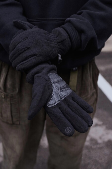 Cyber Touch Gloves. Gloves. Color: black. #8049136