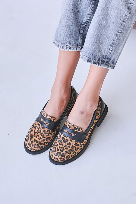 Women's leopard suede shoes - #4206143