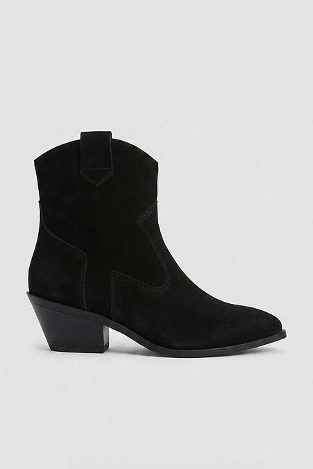 Wildlederstiefel mit Absatz. - #4207168