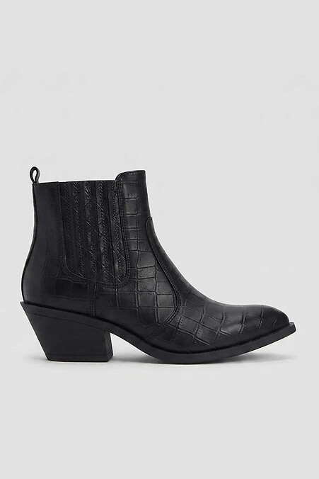 Klassische Stiefel aus echtem Leder mit Absatz - #4207177