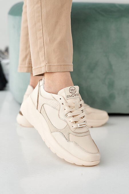 Damen-Ledersneaker Frühling-Herbst milchig. Farbe: beige. #2505253