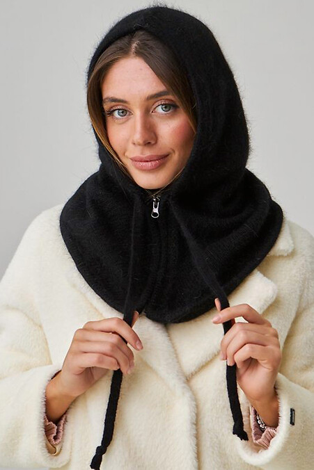 Women's bonnet is black - #4496293