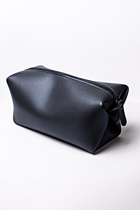 Schwarze Kosmetiktasche aus Öko-Leder. Brieftaschen, Kosmetiktaschen. Farbe: das schwarze. #8046306
