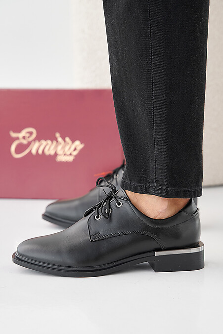 Schwarze Damen-Lederschuhe fr Frhling und Herbst. Schuhe. Farbe: das schwarze. #2505349
