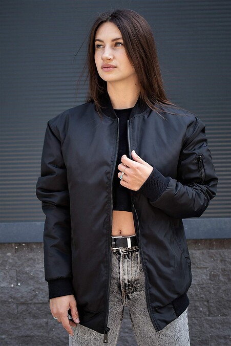 Warm Bomber. Outerwear. Color: black. #8048359