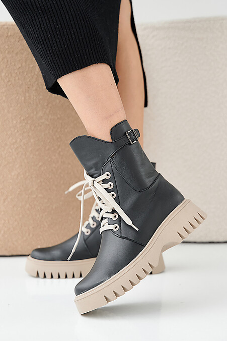Women's winter black-beige leather boots. Boots. Color: multicolor. #2505378