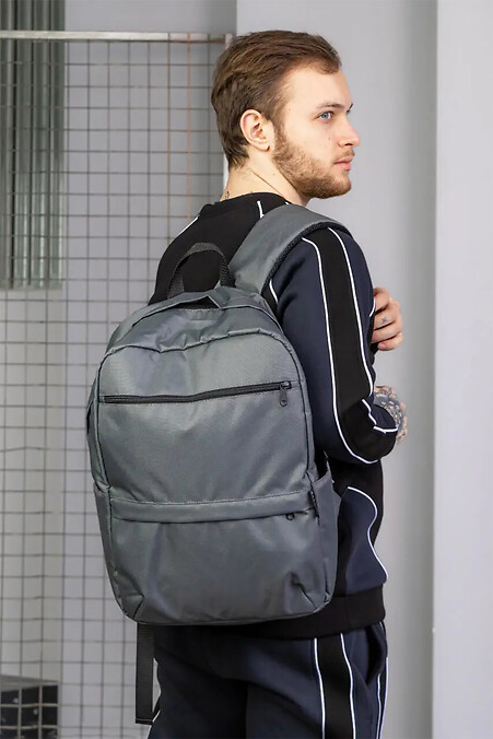 Klassischer Herrenrucksack in Graphitfarbe - #8031437