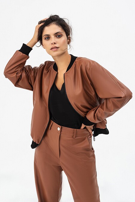 Bomber SOFO. Outerwear. Color: brown. #3041467