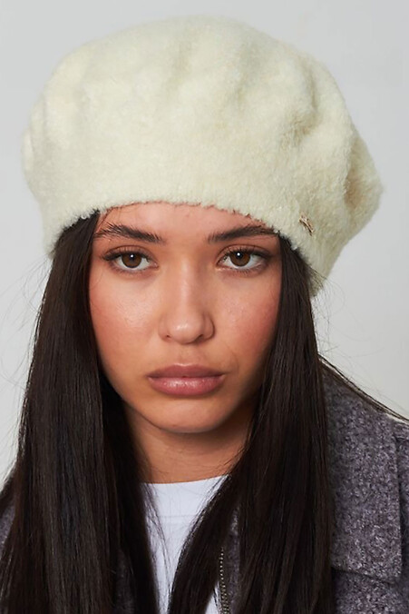 Women's milk-colored boucle beret. Hats, berets. Color: white. #4496473