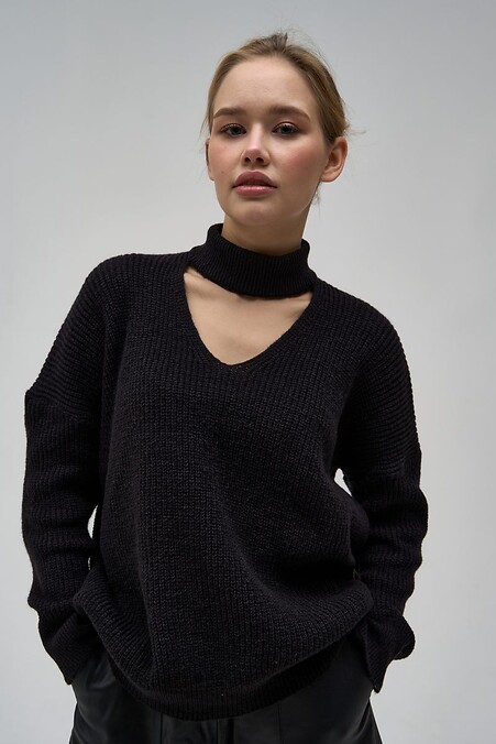 Czarny sweter. Kurtki i swetry. Kolor: czarny. #4038507