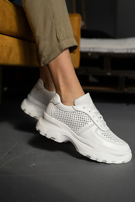 Female sneakers. Sneakers. Color: white. #8018511
