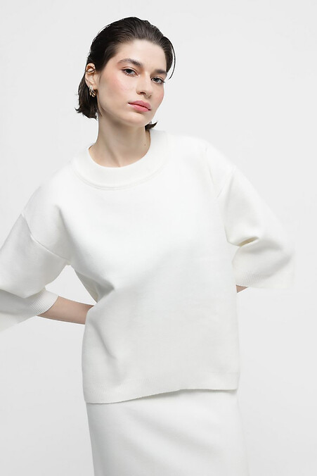 Women's knitted white suit. Suits. Color: white. #4038571