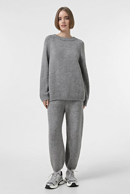 Grauer Strickanzug für Damen. Anzüge. Farbe: grau. #4038645