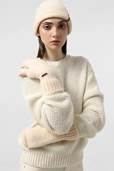 Women's warm mittens in beige color - #4038849