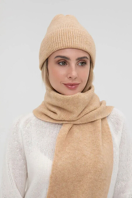 Women's knitted hat in beige color. Hats, berets. Color: beige. #4038858