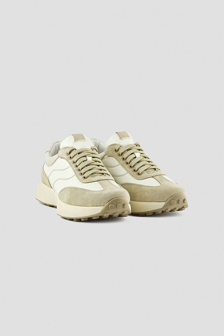 Women's beige sneakers in a combination of leather and suede. Sneakers. Color: beige. #4205860