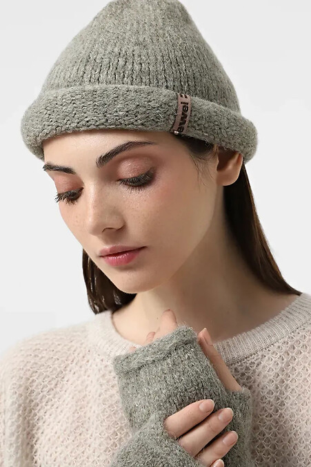 Women's warm knitted hat in green color - #4038863