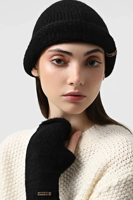 Women's warm knitted hat in black color - #4038864